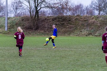 Bild 146 - B-Juniorinnen TSV Gnutz o.W. - SV Henstedt Ulzburg II : Ergebnis: ca. 5:0